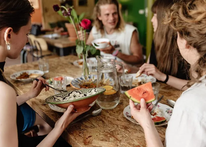 Ani&haakien * Ρότερνταμ