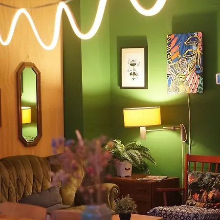 애니 하키엔 호스텔 로테르담