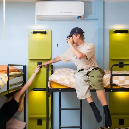 Ani&haakien Hostal *