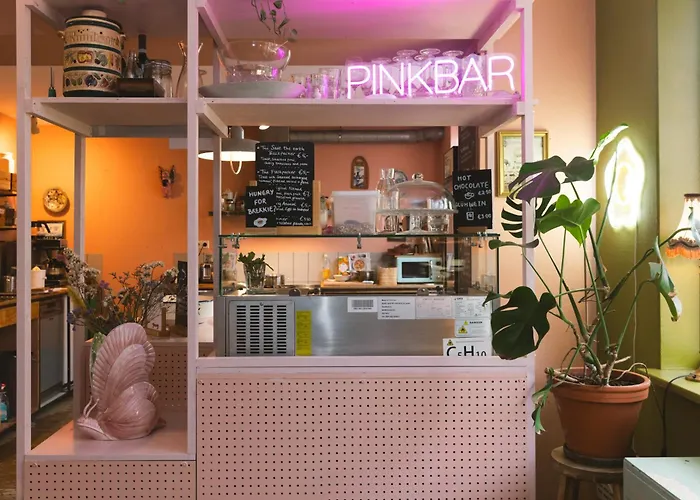 ホステル アニ＆ハーキエン