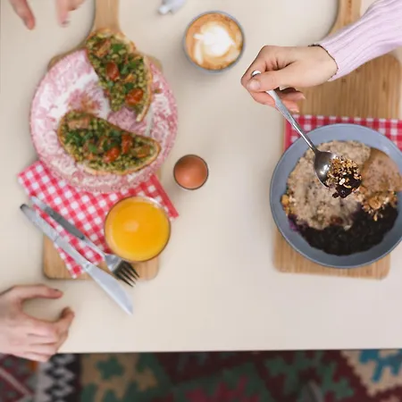 Ani&haakien Albergue *