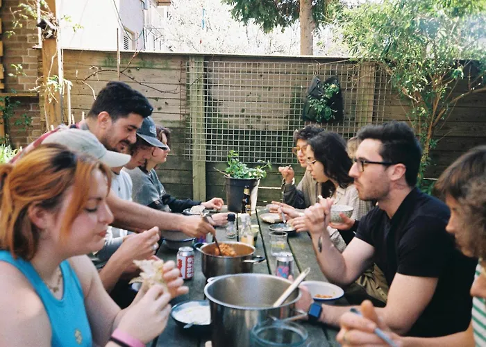 旅馆 阿尼&哈克恩旅馆 *